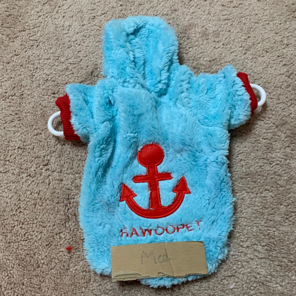 Medium Bleu and Red Anchor Pet Fleece